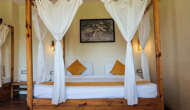 Greetoe Camp Panna