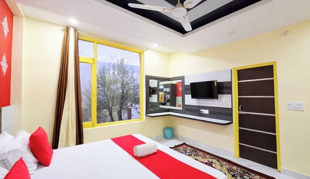 Hotel Naddi Heights Kangra