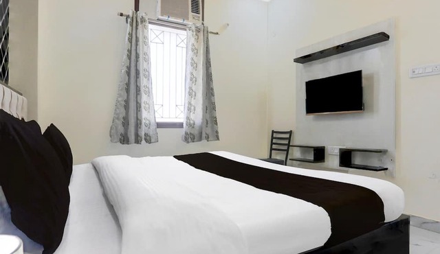 Deluxe Hotel Paradise Peak