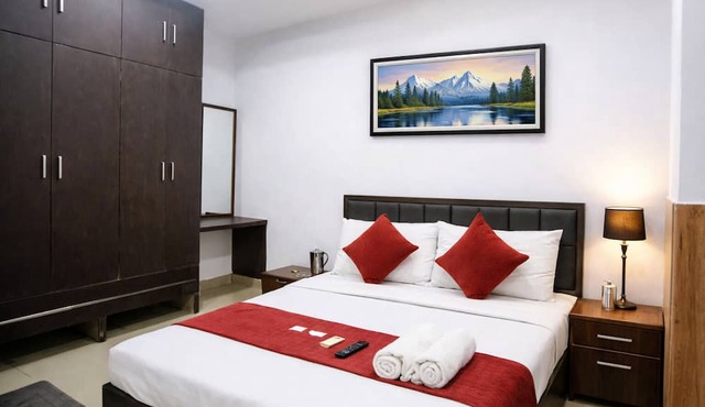 Mauryan Express Hotel Lajpat Nagar