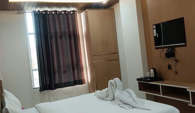 HOTEL BIRLA PALACE