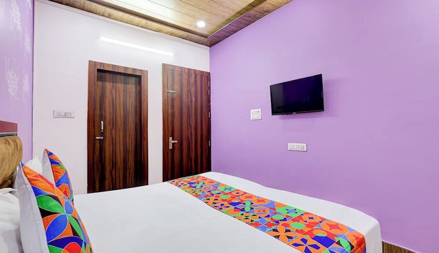 Fabhotel Neelkanth