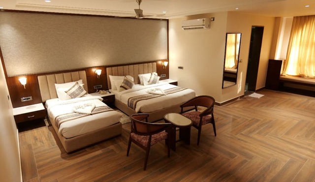 Hotel The Vijay Villas