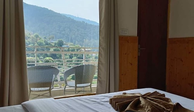 The Chail Pine Orchard Resort