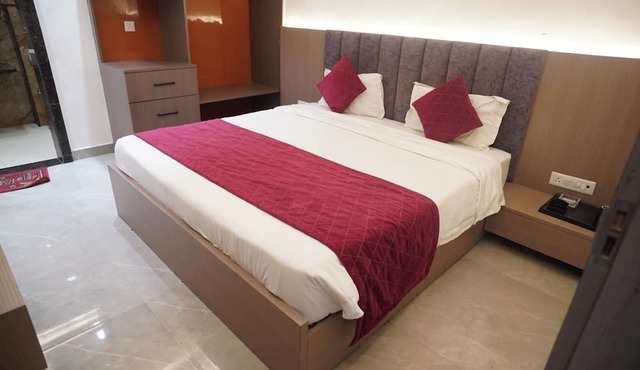 Hotel Mahalaxmi Grand