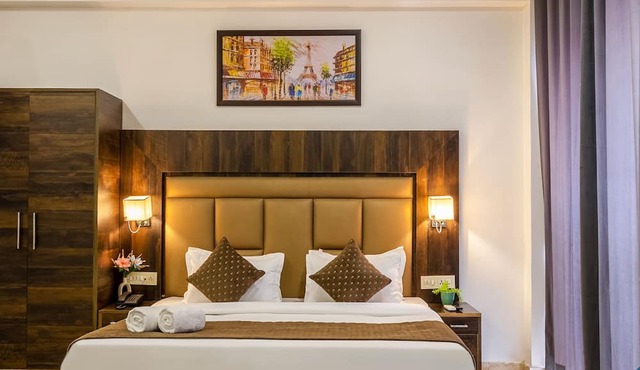 Hotel The Kiara - Complimentary Oneway Airport Transfer