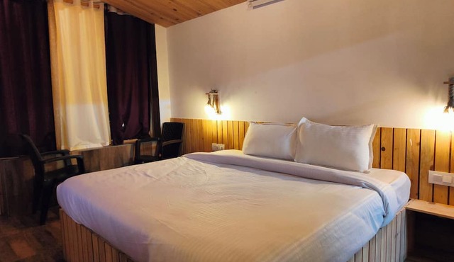 Ashtapad Saamaayik Resort