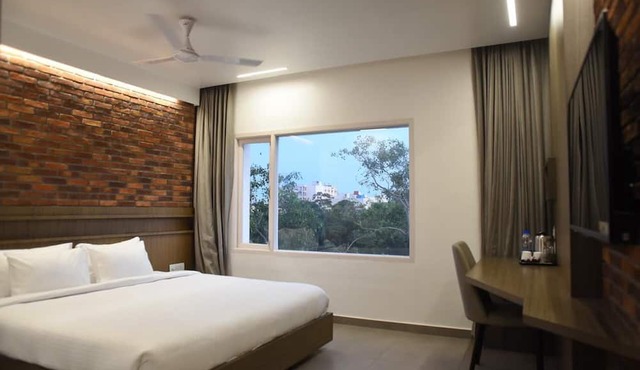 Rathna Residency