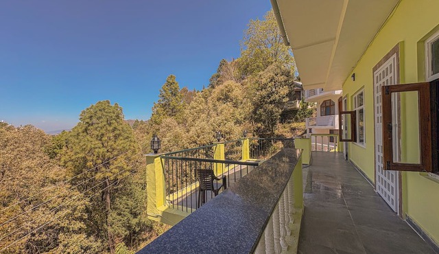 The Himalayan Living - Whispering Oaks