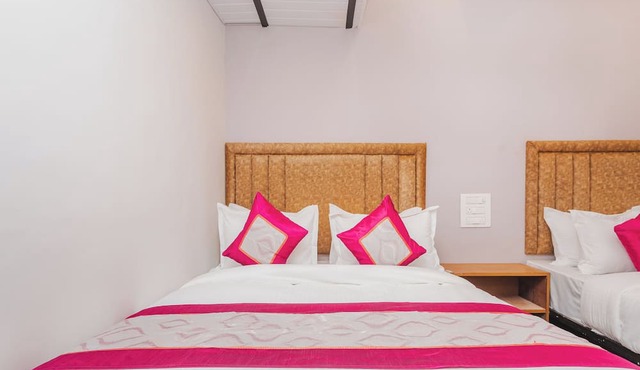 AFRA DORMITORY in Mumbai