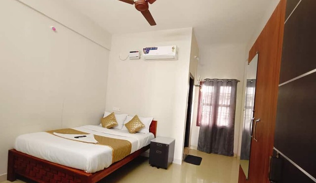Eben Residency