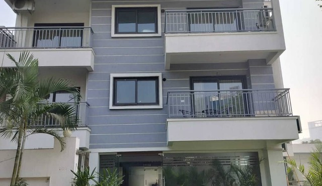 The Hoften Elite 32 Avenue, Sector 15, Gurugram