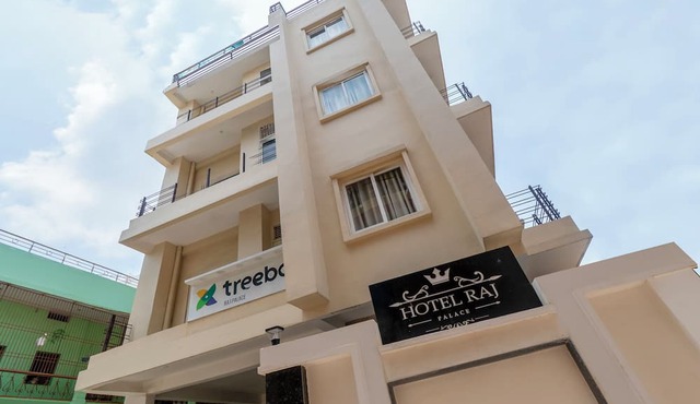 Treebo Raj Palace
