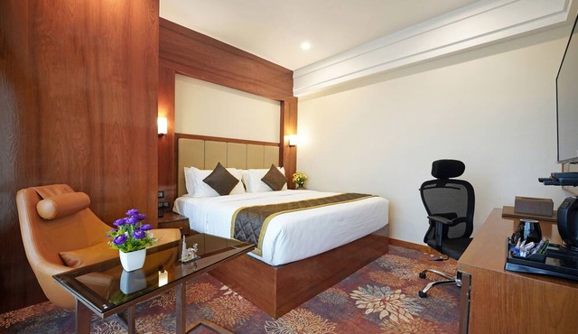 Kingston Hotel