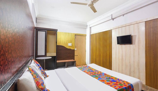 Fabhotel Blue Inn Apartments