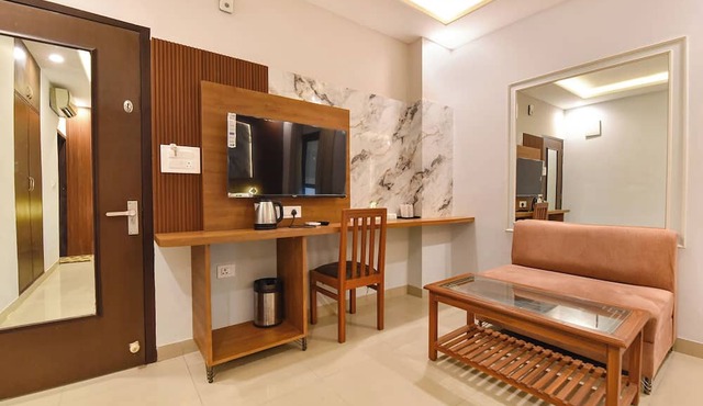 Fabhotel Prime Garvit in Jaipur