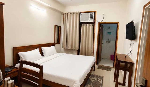 Cozy Den Jaipur