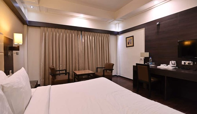 Orient Resort