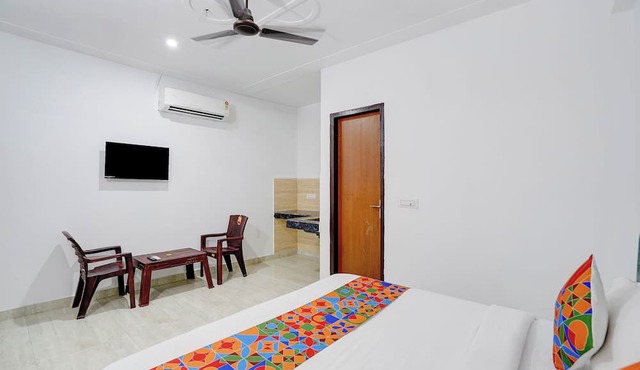 Fabhotel Hr Residency