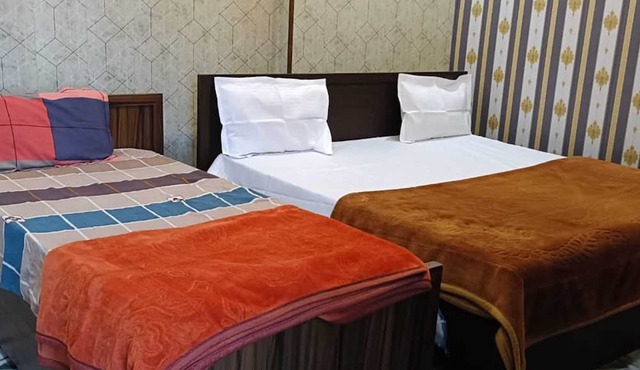 Hotel Shri Narayan