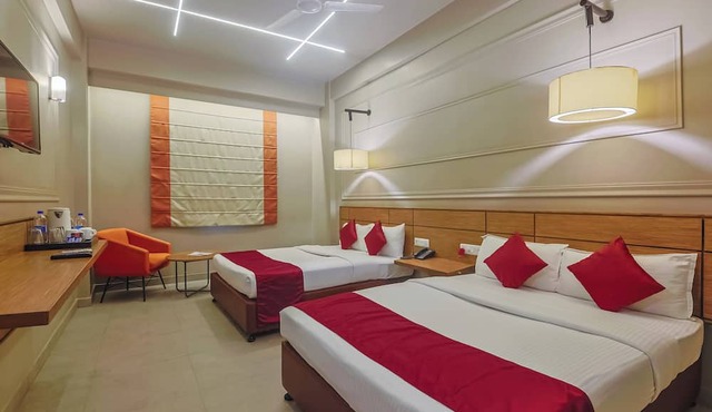 Max Hotels Prayagraj