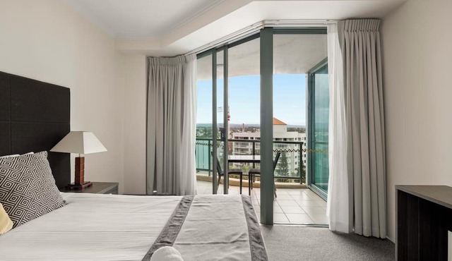Sun City - Private Apartments in Surfers Paradise