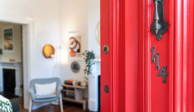 Miller's on Kent II - Heritage house with breathtaking harbour views. in Millers Point