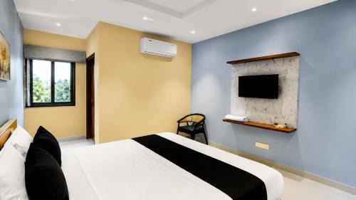 Sri Aditya Utsav Banquet Halls & Luxury AC Rooms