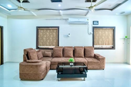 Kutir Stay
