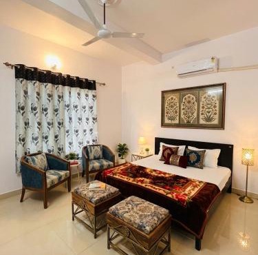 Hotel orchid inn