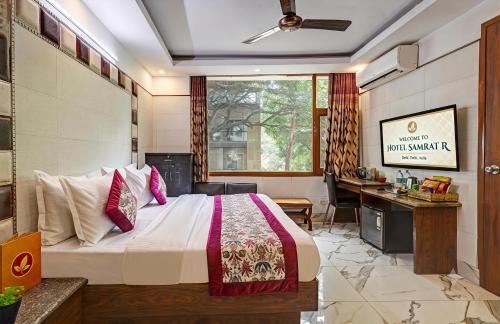 Hotel Samrat R Near Nizamuddin Railway Station