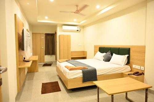 Hotel Sree Kanya Inn