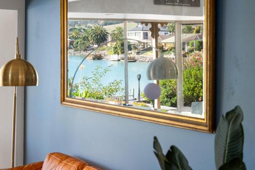 Tranquilyty - Family Lake House Escape near Beach in Encounter Bay