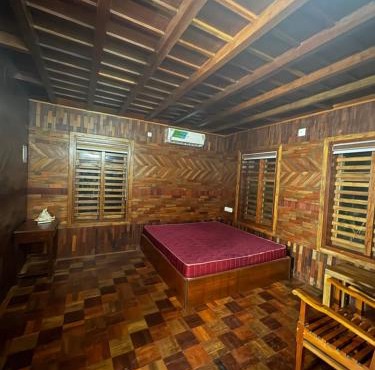 Rustic Wooden Room for Relaxing Stay