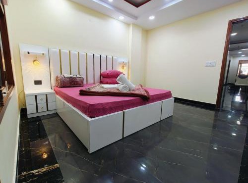 Homlee-Elegance-2BHK Flat -LIFT-Central Delhi