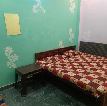 Maa Janki guest house Near Ram Mandir Affordable Stay with AC Non AC Rooms