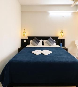 The Hidden Gem - 1BHK with Indoor Canopy, Ambient Lighting, Wifi, Smart TV & AC