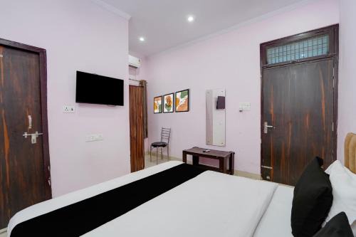 Hotel O Velvet