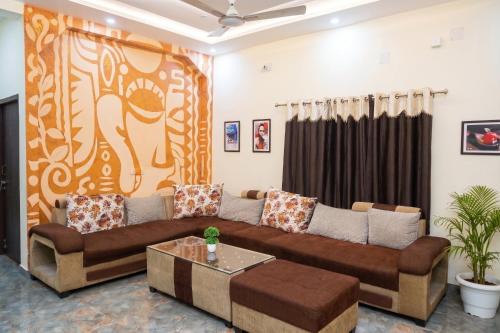Rahul Guest House Sarnath