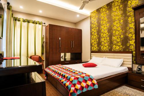 Elegant 3BR Apt in Mohali By Especial Rentals