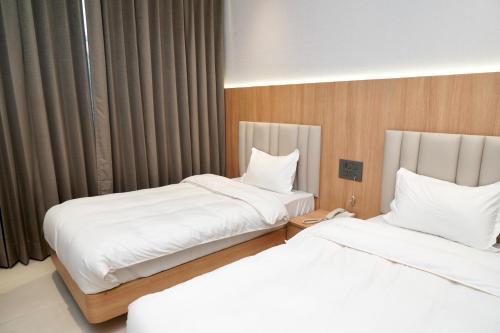 Hotel HPB Grand
