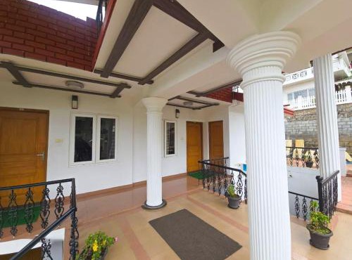 Lazo Cottage By Lake , Ooty