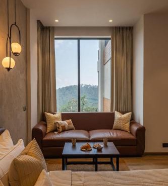 StayVista at Banyan Abode - Seetla with Bathtub & Bar
