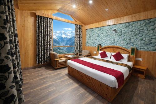 Woods Villa Cottages Manali - 1,2,3,4 Bedrooms Luxury Cottages & Villa Available in Manali with Scenic Mountain View, Manali