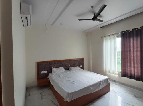 Hotel Mansarover