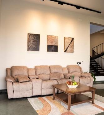 JD Beach Vacay Luxury Beach View Villa
