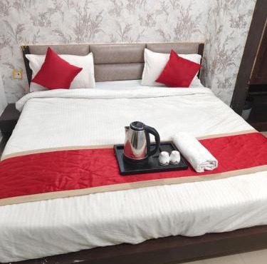 Hotel Sasa Paradise