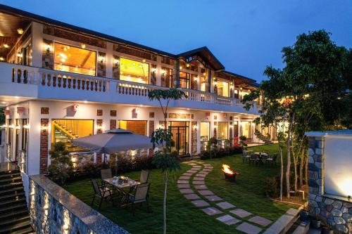 Tikrola Retreat