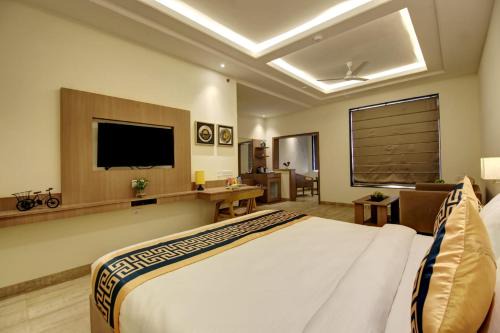 Hotel King Near Delhi Airport