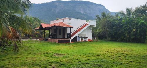 LBS Farmstay